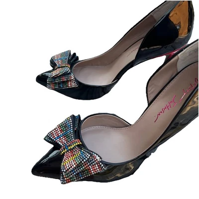 Betsy Johnson 黑色漆皮高跟鞋带多色蝴蝶结 8.5 米 — 第 1/4 张图片