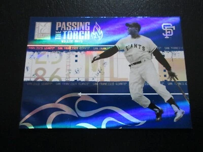 Tarjeta insertada azul Willie Mays 2005 Donruss Elite pasando la antorcha #290/1000 Foto 1 de 3