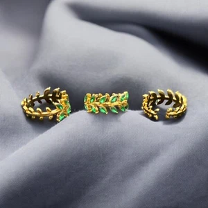 Gold adjustable ring ,Ring , 18k, Emerald Color Stones Double  Row In A Leaf Set - Picture 1 of 3