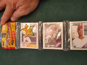Topps Baseball Picture Cards 1988 42 più una speciale In confezione originale - Foto 1 di 4