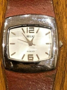 Vintage Quaint Relic Folio ZR88003 WR30M Quartz Ladies Dainty Leather Watch - Picture 1 of 6