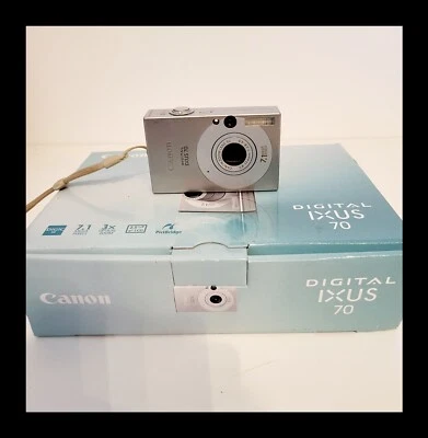 Canon IXUS 70 Silber / Kompakte Digitalkamera / OVP - Bild 1 von 4