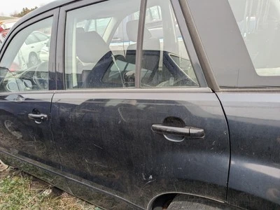 PUERTA 06-12 SUZUKI GRAND VITARA PUERTA TRASERA IZQUIERDA NEGRA ELÉCTRICA Foto 1 de 4