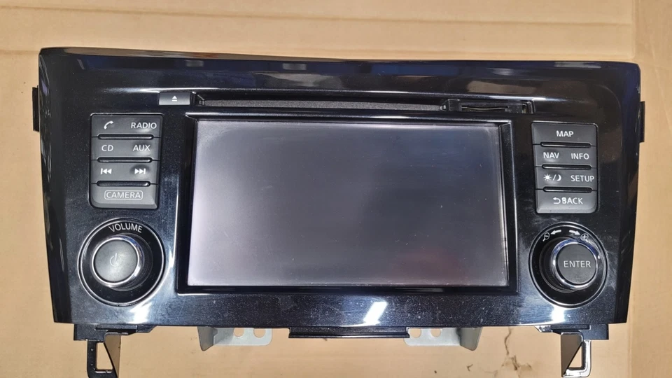 2015 Nissan Qashqai J11 CD/RADIO SAT NAV DISPLAY HEAD UNIT Bosch 7513750231 - Image 1 of 4