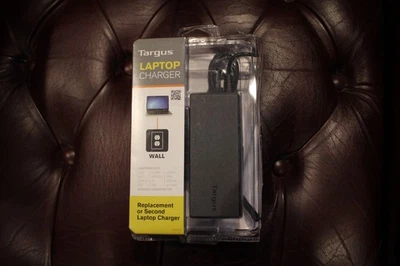 CARGADOR PORTÁTIL TARGUS APA31US 90 vatios CA repuesto/2º cargador ¡Nuevo universal! Foto 1 de 2