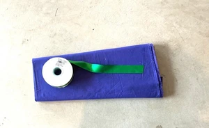 Doppelseitiges Smaragdgrün Satin Poly Band 1-1/2 in 50 Yard Schraube - Bild 1 von 1