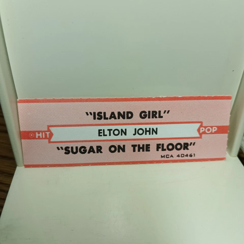 "Island Girl" Elton John 45 record title strip Rock  Foto 1 de 1