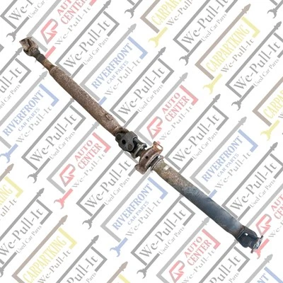 1993-1994 Toyota T100 M/T 3.0L 4x4 Rear Drive Shaft Assembly 89K MILES OEM - Image 1 of 4