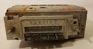 Vintage - 1965 - Pontiac - Delco 7291582 - AM - Car Radio - UN-Tested - READ - Picture 1 of 7