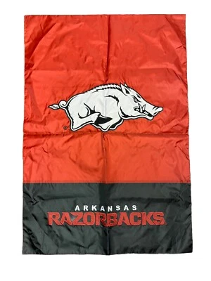 University of Arkansas Razorbacks Spirit Flag 28 x 41" poliéster doble cara Foto 1 de 4