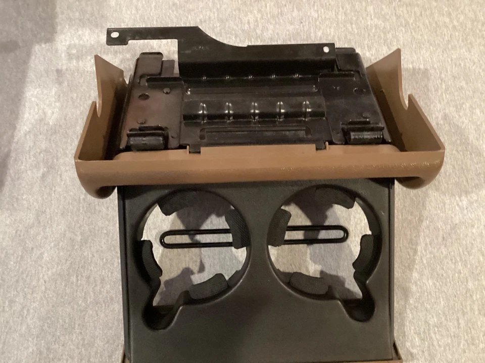 Chevrolet GMC C/K 1500 1988-1994 marrón claro extraíble tablero portavasos OEM Foto 1 de 4