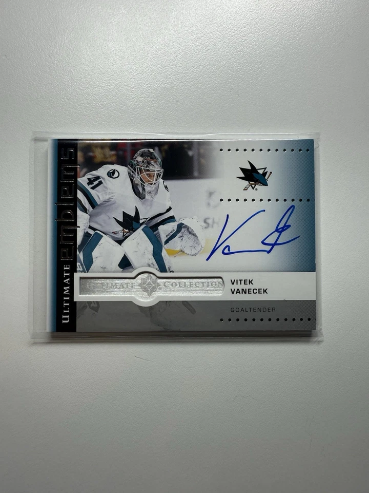 VITEK VANECEK 2024-25 ULTIMATE COLLECTION ROOKIE EMBLEMS AUTO - Image 1 of 2