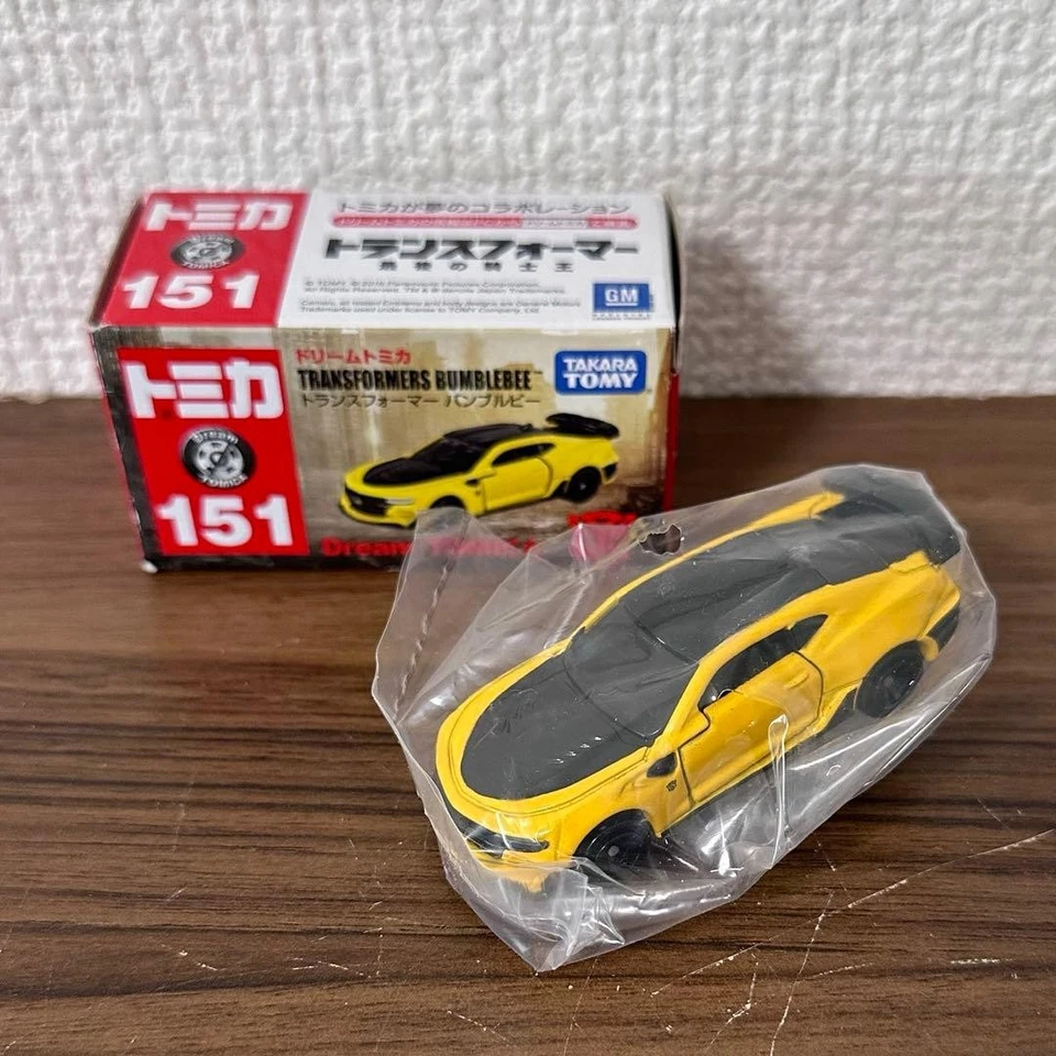 Takara Tomy Dream Tomica Transformers Bumblebee 151 Boxed Used Japan - Image 1 of 4
