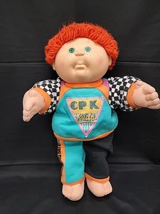 Cabbage Patch Kids Poseable Doll Green Eyes Red Hair Hasbro 1990 First Edition - Picture 1 of 9
