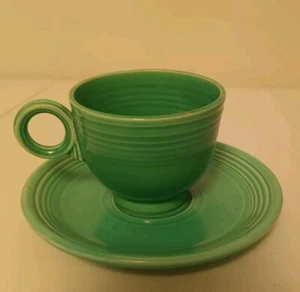 Vintage Fiesta Green Ring Handle Teacup Saucer Set Homer HLC Green Fiestaware - Picture 1 of 16