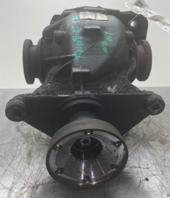2005 BMW 525i A/T Rear Carrier Differential With 83,007 Miles 3.73 Ratio 2004 — 第 1/4 张图片