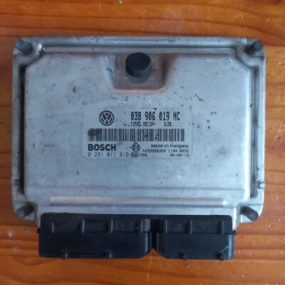 CALCULATEUR VW POLO 1.9 TDI - DÉCODÉ-  BOSCH  EDC15P+  0281011819/  038906019 NC - Immagine 1 di 2