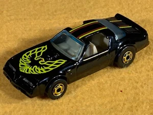 F8-84 HOT WHEELS -1977 PONTIAC HOT BIRD - MALAYSIA - ALL ORIGINAL - FANTASTIC - Picture 1 of 10