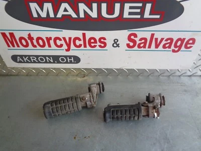 85 Honda VF 1100 S VF1100 V65 Sabre front pegs and brackets left & right Foto 1 de 3