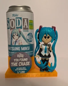 Funko Soda Chase - Hatsune Miku with Microphone Glitter - 1/1250 - Bild 1 von 2