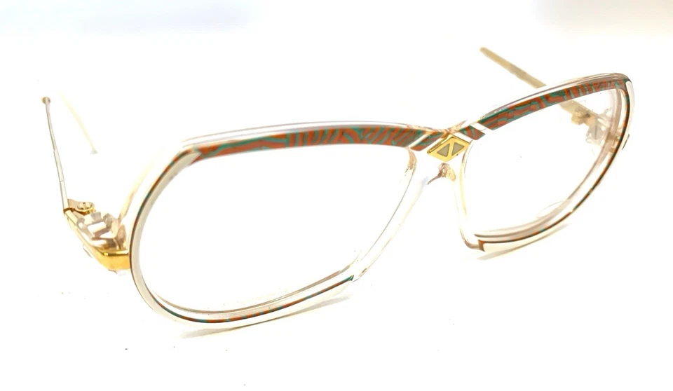 Monturas cuadradas blancas transparentes Cazal Mod 196 Col 285 56-12 125 Alemania Foto 1 de 4