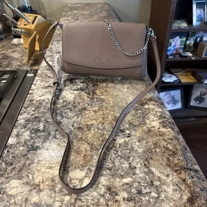 Kate Spade New York Laurel Way Greer Crossbody Shoulder Bag Taupe NWOT Fast Ship - Picture 1 of 16