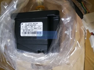 YASKAWA SGMP-02A314P AC SERVO MOTOR SGMP02A314P New In Box Expedited Shipping - Picture 1 of 2