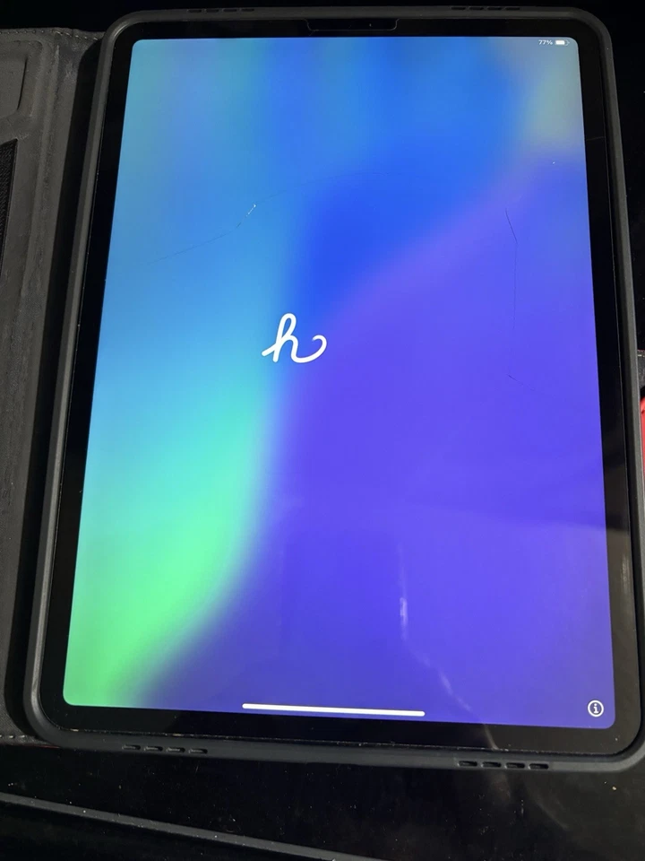 Apple iPad Pro 11-inch A1980 WiFi 256GB Silver Tablet - Image 1 of 4