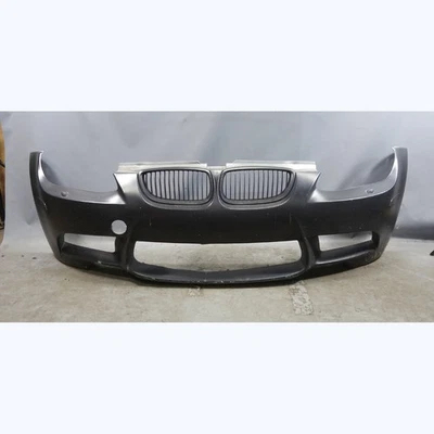Cubierta de parachoques delantera M negra dañada para BMW E9x M3 2008-2013 OEM Foto 1 de 4