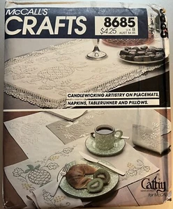 Vtg McCall's Crafts Cathy Needlecraft pattern 8685 Candlewicking Artistry uncut - Picture 1 of 2