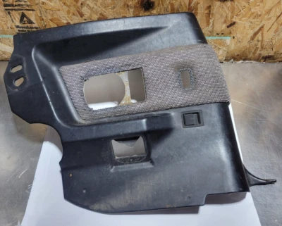 82-85 TOYOTA CELICA GT PANEL PUERTA INTERIOR TRASERO FASCIA NEGRO CONVERTIBLE IZQUIERDO Foto 1 de 4