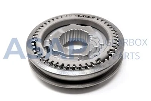 MB6 GEARBOX 5TH / 6TH GEAR SYNCHRO HUB 1667034980 FOR CITROEN PEUGEOT VAUXHALL - Picture 1 of 2