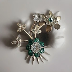BEAUTIFUL Juliana Style Vintage Gold Tone Green Crystal Brooch Pin Or Pendant - Picture 1 of 5