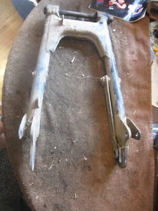 1973 Yamaha CT3 CT1 rear swingarm fork pivot bolt brake stay - Bild 1 von 2