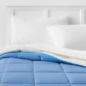 New Room Essentials-Target-Faux Shearling Comforter Twin/Twin XL Blue Fast Ship - Picture 1 of 4