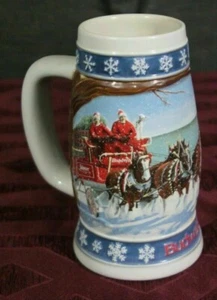 1995 Budweiser "Lighting the Way Home" Beer Holiday Stein Mug Ceramarte Brazil - Picture 1 of 3