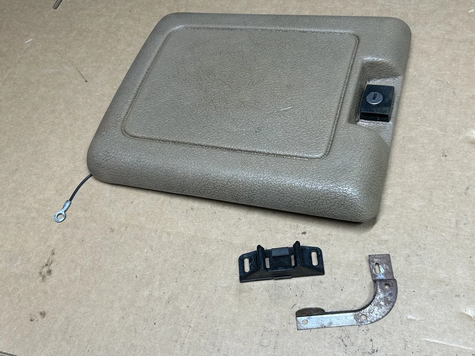1978-1991 Ford F-150 Pickup Truck Bronco Interior Center Console LID Tan OEM - Image 1 of 4