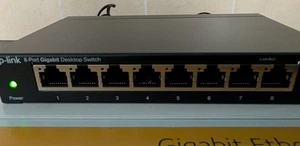 TP-LINK TL-SG108S 8-Port 10/100/1000Mbps Desktop Network Switch * FREE POSTAGE* - Picture 1 of 9