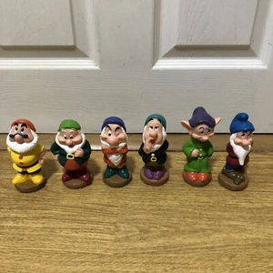 Disney Snow White 7 Dwarf Plastic Figures - Sold as Seen (Only 6 Dwarfs) - Picture 1 of 12