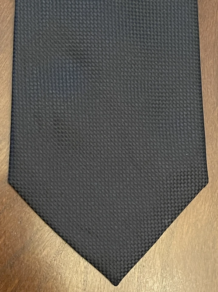 Geoffrey Beene Black 100 Polyester Men’s Neck Tie Made In China - Image 1 of 4