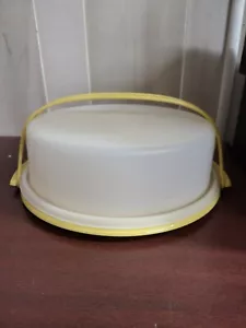 Tupperware Single Layer Round Cake Container Base Lid & Strap #719 Yellow White - Picture 1 of 4