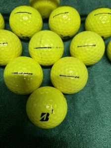 15 BRIDGESTONE - —e6 - GOLF BALLS - Picture 1 of 1
