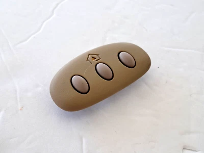 2001 2002 2003 2004 2005 LEXUS IS 300 PARASOL BOTÓN HOMELINK INTERRUPTOR HOMELINK Foto 1 de 4