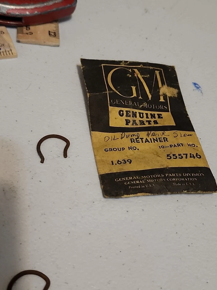 Retenedor del eje de la bomba de aceite GM # 555746 1949-1958 NUEVO DE FÁBRICA FABRICANTE ORIGINAL CHEVROLET PONTIAC OLDS  Foto 1 de 1