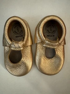 Freshly Picked Moccasins Toddler Size 5 Rose gold Pink Mary Jane’s - Picture 1 of 2