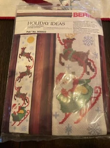 Kit de decoración de pared punto de cruz Bernat Christmas Santa’s Journey 1979 de colección sin usar, en paquete - Imagen 1 de 3