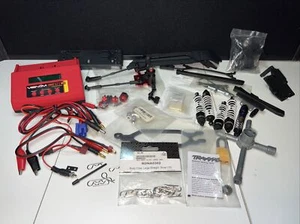 Lotto Ricambi RC Traxxas Venom Charger Arrma Telecomando Auto Veicolo Camion LEGGI - Foto 1 di 14