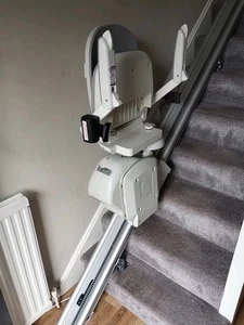 Acorn Superglide 130 T700 with power turning seat at the top. Only 8 months old. - Picture 1 of 20