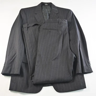 Jos A Bank 40R 36x32 Gray Wide Stripe 100% Wool Mitchell Mens Jacket Pants Suit - Image 1 of 4