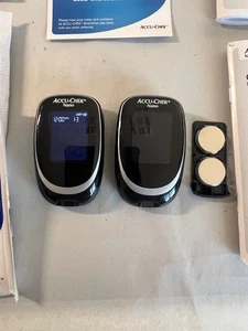 Accu-Chek Nano Smartview Blutzuckermessgerät Messgeräte..... LESEN....... - Bild 1 von 12